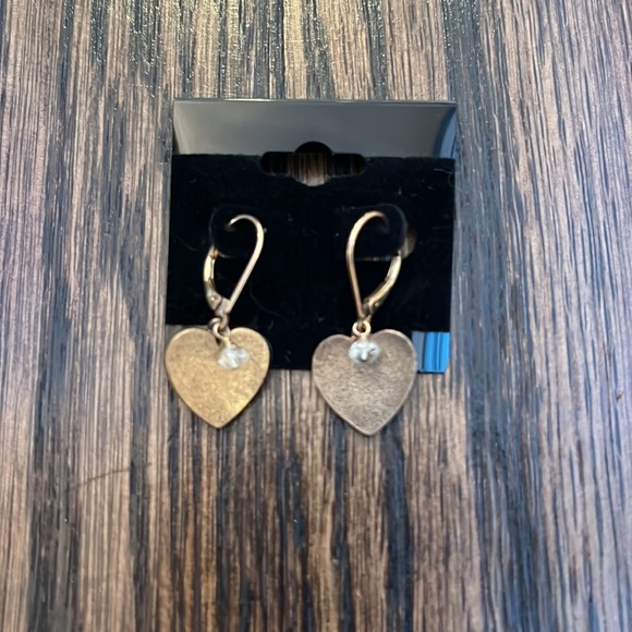 Janna Conner Brushed Gold Plated Heart / Crystal Earrings New - Picture 3 of 3
